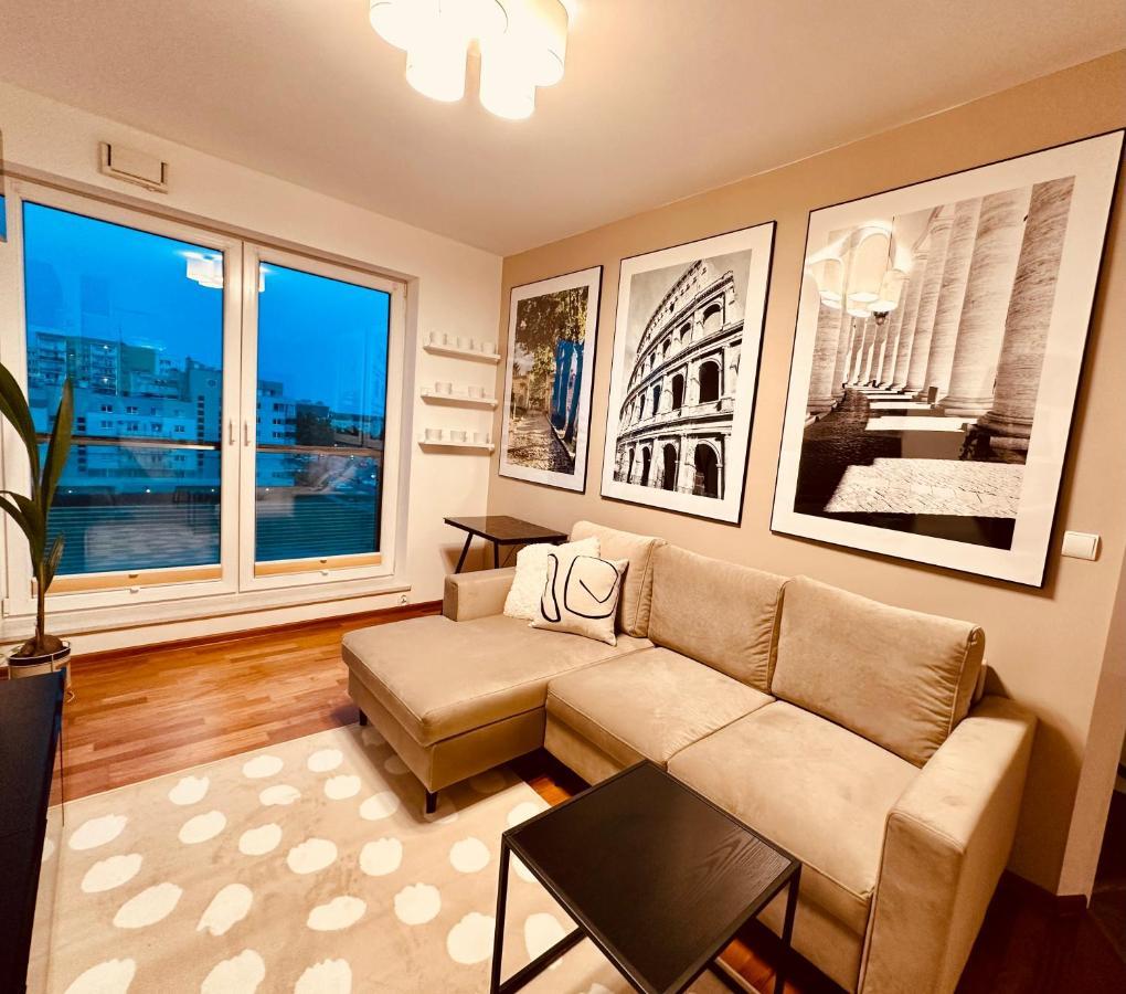 Jardin Apartment Ursynow Варшава Екстериор снимка